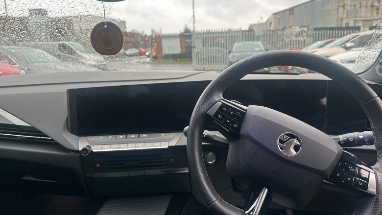 Vauxhall Astra 1.2 Turbo 130 GS 5dr Auto Petrol Hatchback